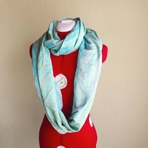 GORGEOUS COLLECTION EIGHTEEN INFINITY SCARF!!!